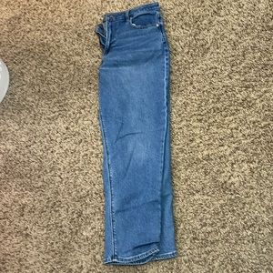 American Eagle Mom Jeans